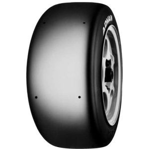 Pneumatico Yokohama Advan A005 300/680 R18 0