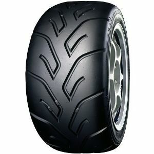 Pneumatico Yokohama Advan A048 195/580 R15 92T