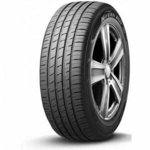 Pneumatico Roadstone N Fera RU1 215/60 R17 96H